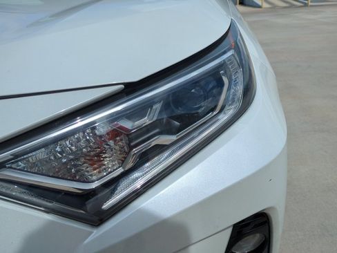 Used 2021 Toyota RAV4 XSE w/ XSE Grade Weather Package AWD/4WD image 9