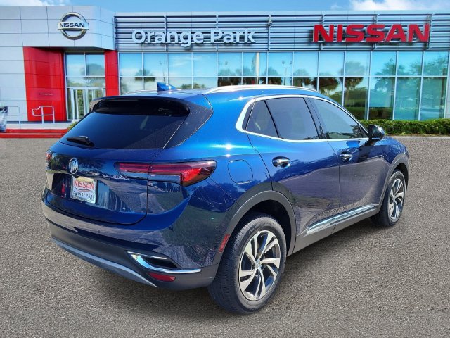 Used 2023 Buick Envision Essence AWD/4WD image 2