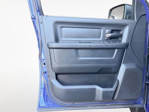 Used 2017 RAM 1500 Express image 14