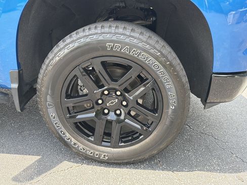 Used 2022 Chevrolet Silverado 1500 LT Trail Boss w/ Protection Package AWD/4WD image 12