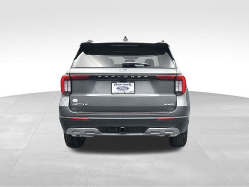 New 2025 Ford Explorer Active w/ Active Comfort Package image 6