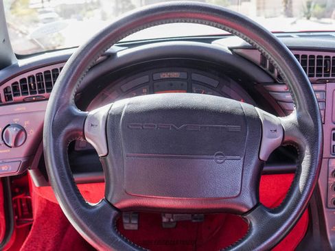 Used 1990 Chevrolet Corvette ZR-1 RWD image 48
