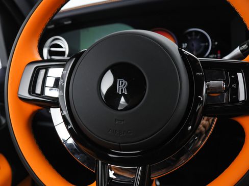 Used 2026 Rolls-Royce Cullinan image 37