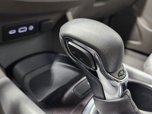 Used 2021 Chevrolet Malibu LS image 9