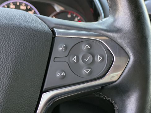 Used 2023 Chevrolet Traverse High Country image 26