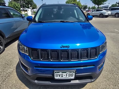 Used 2019 Jeep Compass Latitude AWD/4WD image 7