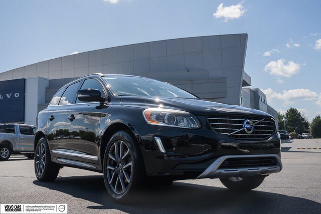 Used 2017 Volvo XC60 T6 Dynamic w/ Climate Package AWD/4WD image 1