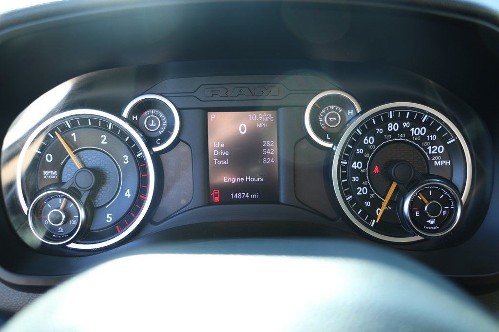 Used 2020 RAM 5500 Tradesman RWD image 21