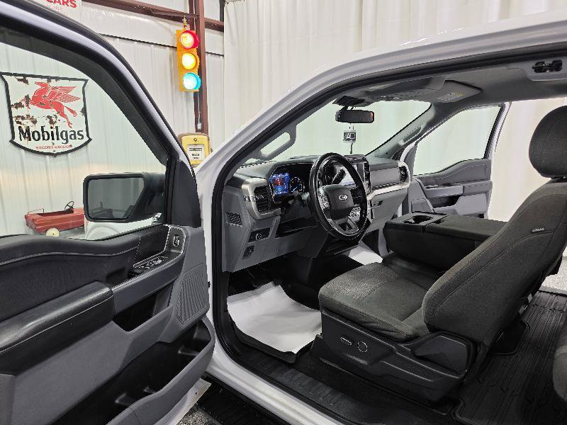 Used 2021 Ford F150 XLT w/ Equipment Group 301A Mid RWD image 15