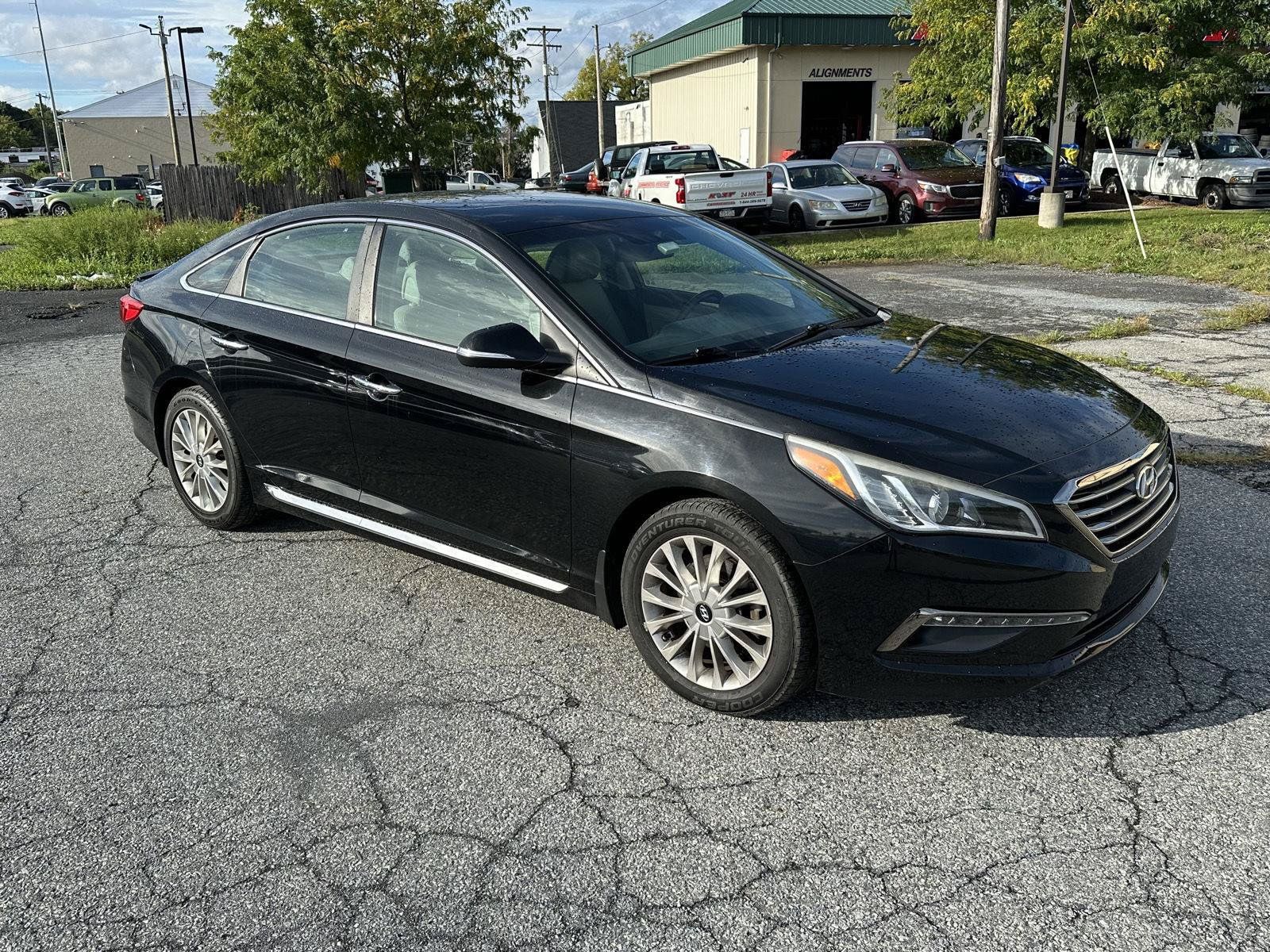 Used 2015 Hyundai Sonata Limited FWD image 2