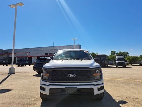 Used 2025 Ford F150 STX w/ Equipment Group 200A RWD image 2