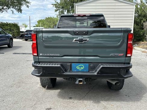 Certified 2025 Chevrolet Silverado 2500 ZR2 w/ Technology Package AWD/4WD image 5