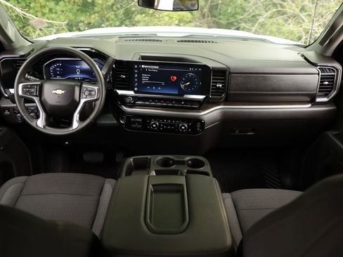Used 2025 Chevrolet Silverado 1500 LT w/ LPO, Liner Protection Package AWD/4WD image 20