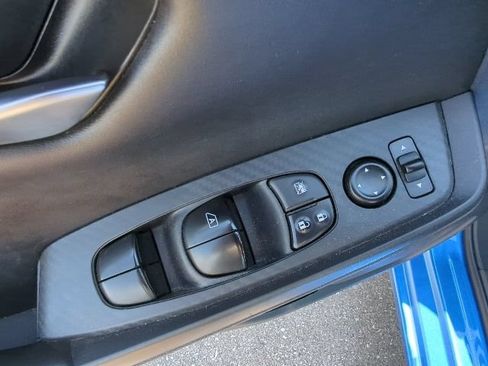 Used 2024 Nissan Sentra SV FWD image 12