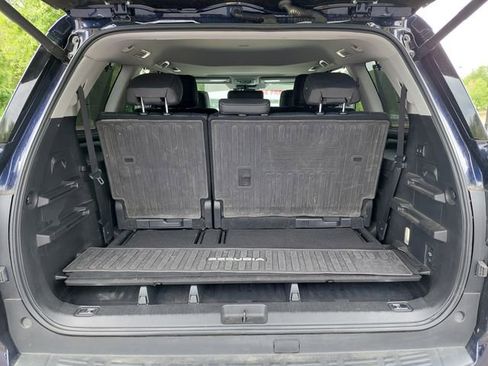 Used 2023 Toyota Sequoia Limited AWD/4WD image 9