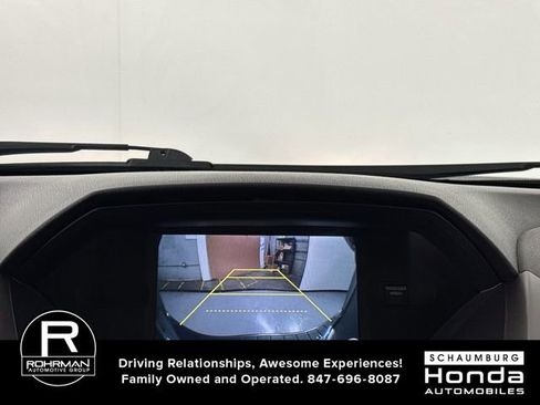 Used 2016 Honda Odyssey Touring Elite image 8