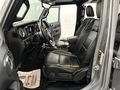 Used 2021 Jeep Wrangler Unlimited Sahara AWD/4WD image 18