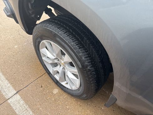 Used 2021 Chevrolet Silverado 1500 Custom w/ LPO, Dark Essentials Package image 9