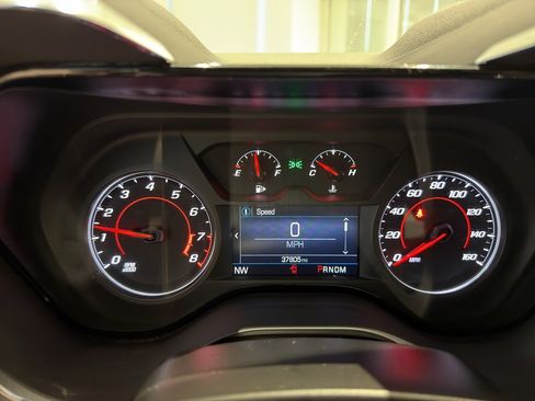 Used 2023 Chevrolet Camaro LT image 11