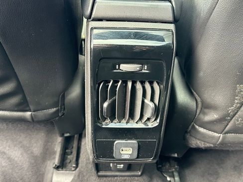 Used 2022 Jeep Compass Altitude w/ Sun and Sound Group image 24