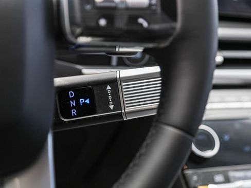 New 2024 Hyundai Santa Fe XRT image 19