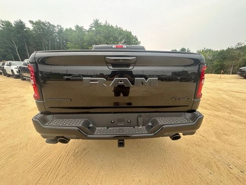 New 2026 RAM 1500 Big Horn AWD/4WD image 4