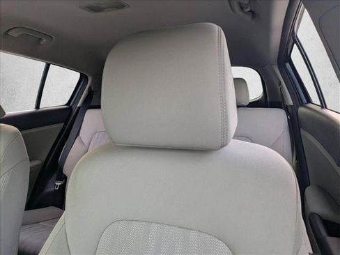 Used 2022 Kia Sportage LX FWD image 13