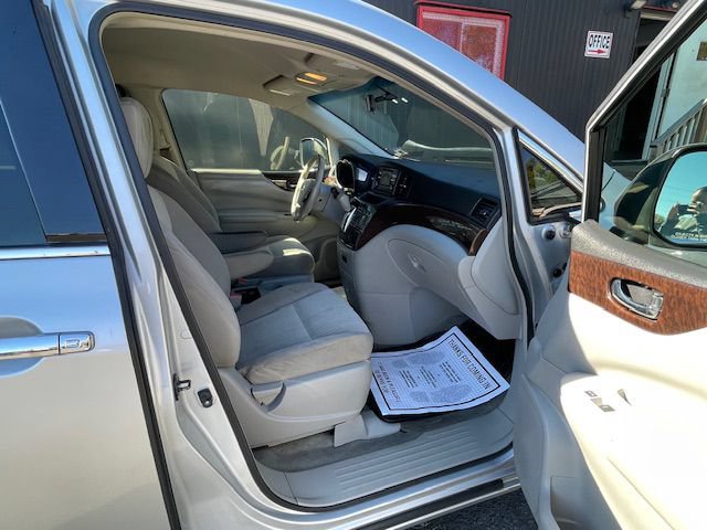 Used 2014 Nissan Quest SV w/ Value Cargo Package FWD image 19