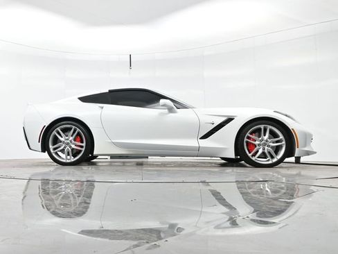 Used 2016 Chevrolet Corvette Stingray Coupe w/ 3LT Preferred Equipment Group image 27