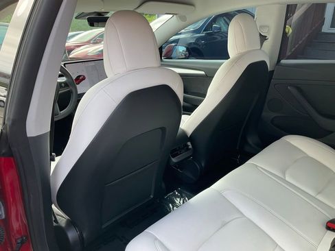 Used 2021 Tesla Model 3 Standard Range Plus image 33