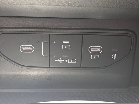 Certified 2026 Kia Sportage SX FWD image 21