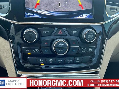 Used 2022 Jeep Grand Cherokee Laredo E w/ Security & Convenience Group AWD/4WD image 15