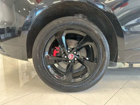 Used 2022 Jaguar F-PACE S image 38