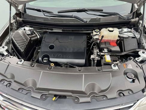 Used 2020 Chevrolet Traverse High Country AWD/4WD image 51