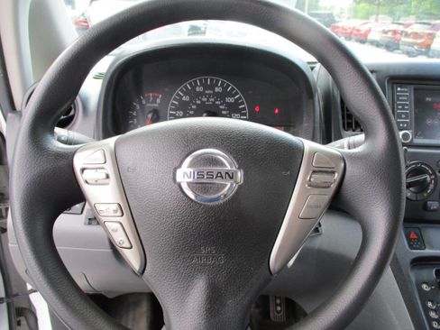 Used 2021 Nissan NV200 SV image 21
