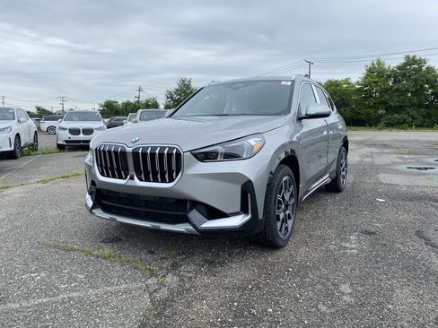 New 2025 BMW X1 xDrive28i w/ Technology Package image 1
