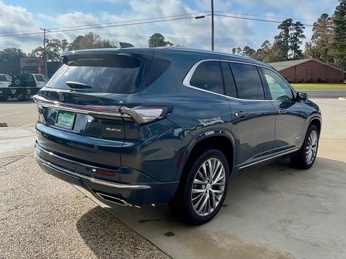 New 2026 Buick Enclave Avenir w/ Super Cruise Package image 8
