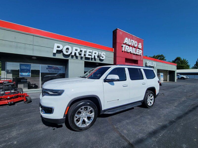 Used 2022 Jeep Wagoneer Series II AWD/4WD image 2