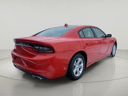 Used 2023 Dodge Charger SXT RWD image 3