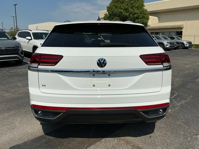 Used 2023 Volkswagen Atlas Cross Sport SE FWD image 4
