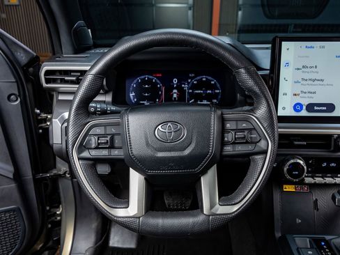 Used 2024 Toyota Tacoma TRD Off-Road w/ TRD Off Road Premium Package image 19