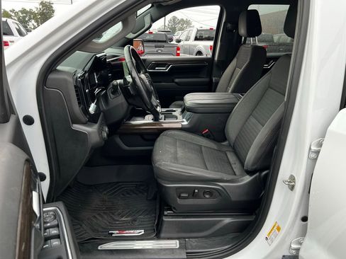 Used 2023 Chevrolet Silverado 1500 LT Trail Boss image 19