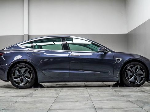 Used 2020 Tesla Model 3 Long Range AWD/4WD image 6