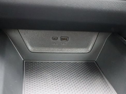 New 2026 Chevrolet Equinox LT w/ Safety and Technology Package AWD/4WD image 19