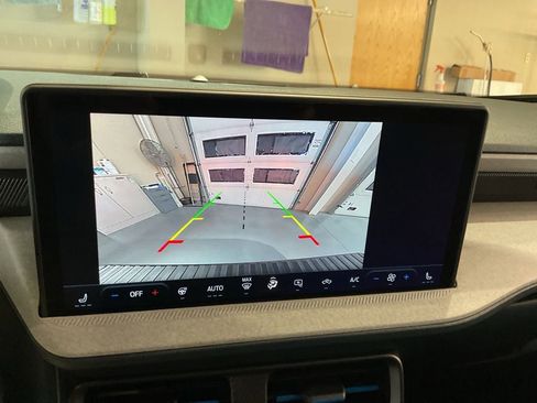 New 2025 Ford Maverick XLT w/ XLT Luxury Package image 11