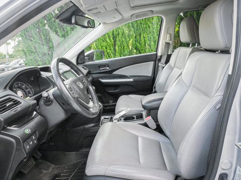 Used 2016 Honda CR-V Touring image 6