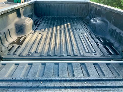 Used 2016 Ford F350 XLT w/ Camper Package AWD/4WD image 25