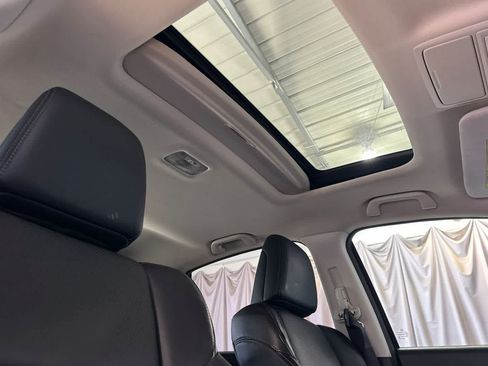 Used 2015 Honda CR-V Touring image 19