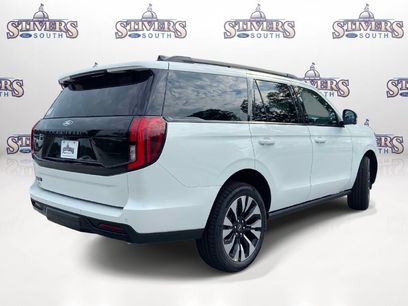 New 2027 Ford Expedition Platinum