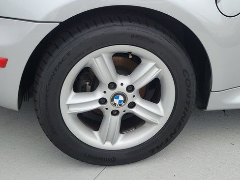 Used 2000 BMW Z3 2.5i RWD image 12